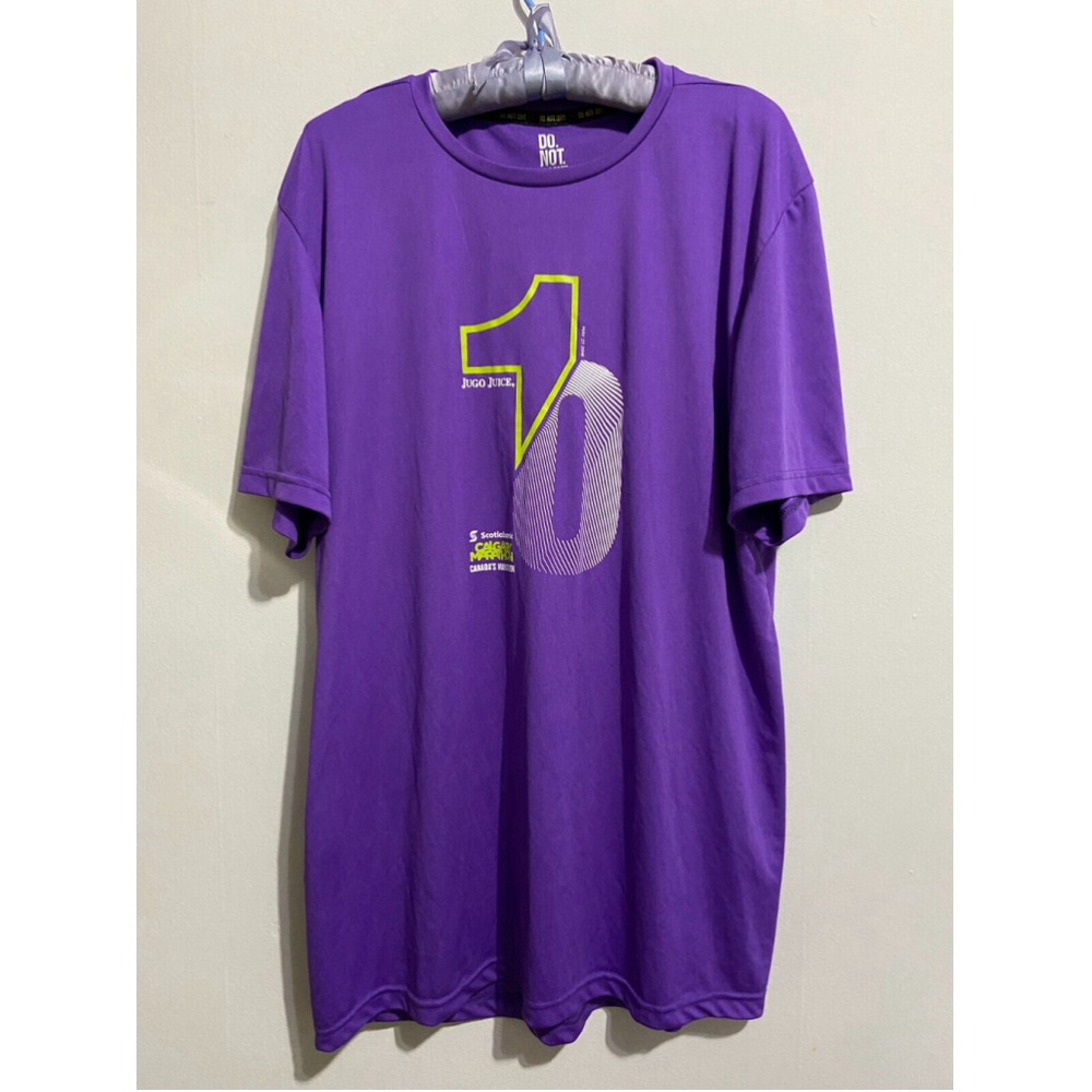 Run Calgary Marathon 10K Men's Tee Size XL Purple